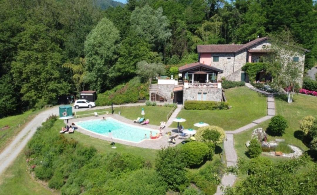 Il Casale Al Lavaggio Hotel Mulazzo Exterior photo